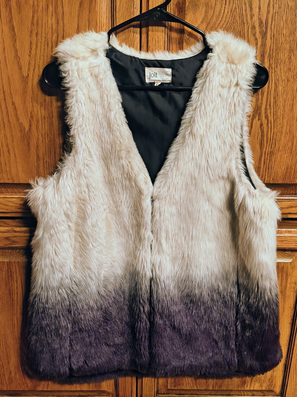 Jolt Women's Cream to Brown Ombre Faux Fur Vest